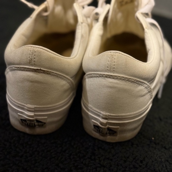 Vans Women's Sneakers - White - Picture 2 of 5